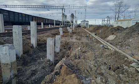 фото Испытания грунтов на объектах: строительство автодорожного путепровода через Транссибирскую магистраль в городе Белогорск Амурской области; станция "Магдагачи" Забайкальской железной дороги