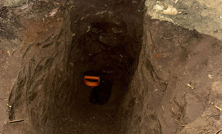 фото Выполнение работ по разработке шурфов г. Лобня с отбором образцов для лабораторных исследований физико-механических свойств грунтов