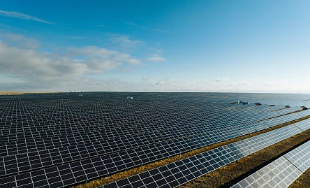 фото Выполнение  работ по забивке и проведению рамминг тестов для оценки несущей способности грунтов сваям для строительства солнечных электростанций  СЭС